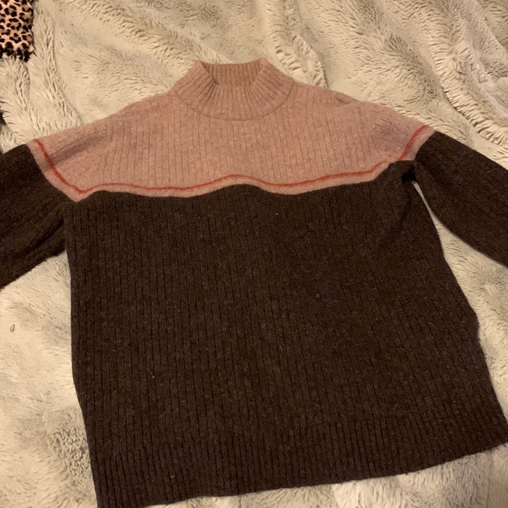 Sweater top